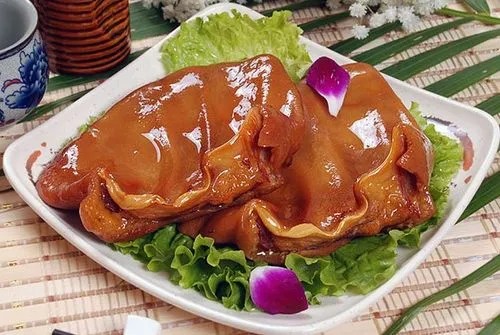 <b>热卤适合在哪里摆摊</b>