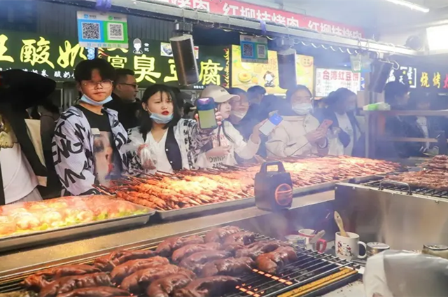 <b>摆摊经验 甄选小吃 小吃培训</b>