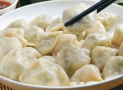 <b>最有名的饺子培训是哪家？饺子培训去哪里学？在众多的饺子培训机构中，山东甄选饺子培训中心以其卓越的教学质量、深厚的文化底蕴和广泛的口碑，成为了行业内最有名的饺子培训品牌之一。</b>