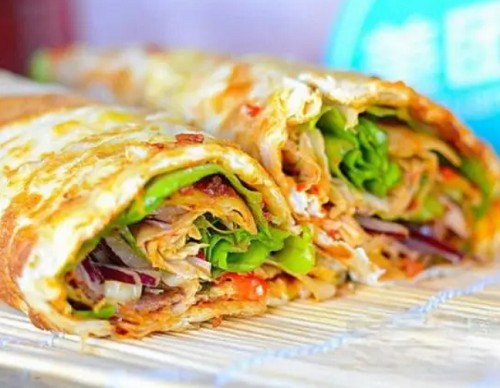 <b>鸡蛋灌饼培训哪家好？鸡蛋灌饼培训哪里有？在选择鸡蛋灌饼培训机构时，确实需要谨慎考虑，以确保学到正宗且高质量的技术。</b>