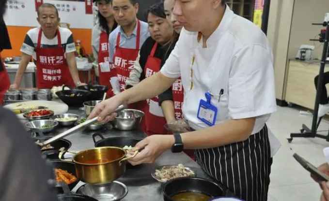 <b>小吃培训机构排名前十</b>