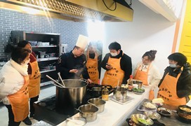 <b>开工 甄选 学员</b>